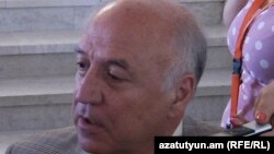 Արտաշես Գեղամյան