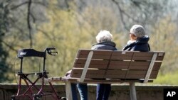 Dy gra të moshuara në Gjermani.