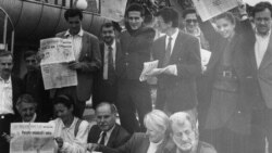 Kurspahić i novinari Oslobođenja 1993. u Sarajevu