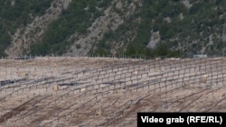 The construction of Bosnia-Herzegovina's largest solar power plant lies empty after the Chinese company was plagued with legal issues.