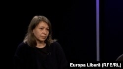 Mariana Kalughin la o dezbatere în studioul Europei Libere