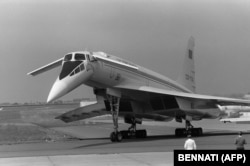 A Tu-144 is displayed during the International Paris Air Show on June 4, 1975, at Le Bourget airport.