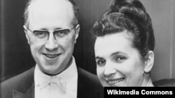 Галина Вишневская ва турмуш ўртоғи Мстислав Ростропович (1965 йил).