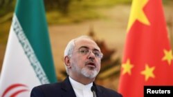 محمدجواد ظریف در سفر به چین در دسامبر ۲۰۱۶
