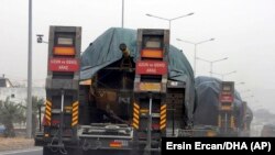 Конвой турецких войск, направляющихся в Сирию. 13 сентября 2018 года.
