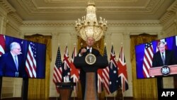 Američki predsjednik Joe Biden na virtuelnoj konferenciji za novinare o nacionalnoj sigurnosti s britanskim premijerom Borisom Johnsonom i australijskim premijerom Scottom Morrisonom u Bijeloj kući u Vašingtonu, 15. septembra 2021. godine kada je predstavljen AUKUS. 