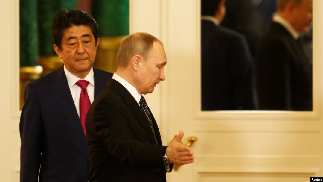 Šinzo Abe i Vladimir Putin