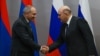 Russia - Prime Ministers Mikhail Mishustin of Russia and Nikol Pashinian of Armenia meet in the Altai region, July 24, 2025.
