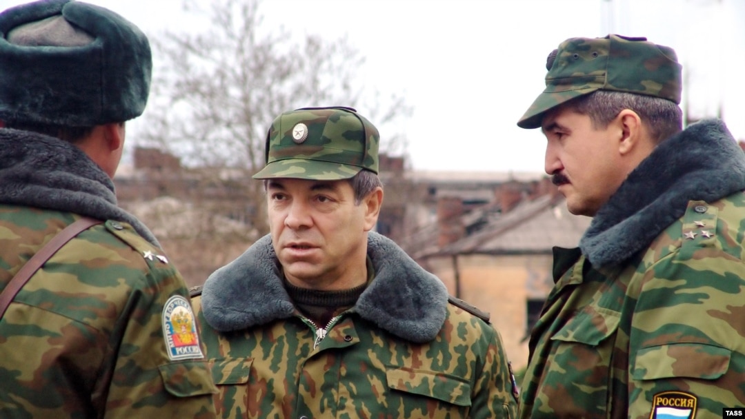 Major General Sergei Kuzovlyov (right) goes by the pseudonyms "Tambov" and Ignatov," according to Ukraine's SBU.