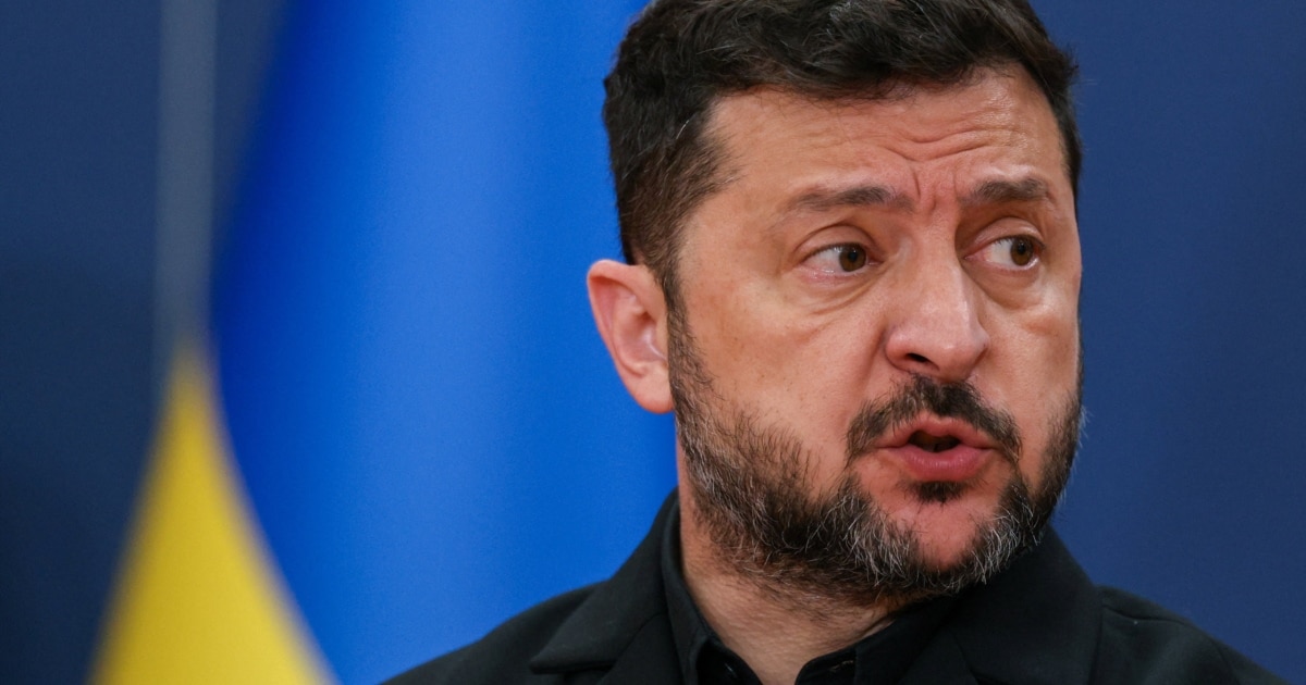 Зеленський про "ганебну ситуацію" між ГУР і СБУ: має бути відповідальність і кадрові рішення