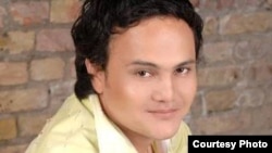 Uzbekistan - uzbek singer Olmas Olloberganov