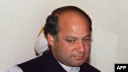 Pakistanın baş naziri Nawaz Sharif