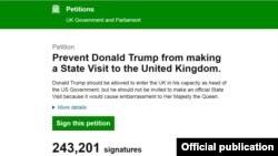 В петиции говорится, что Трампу следует разрешить нанести визит в Великобританию, но нельзя позволить встретиться с королевой, поскольку это будет постыдно