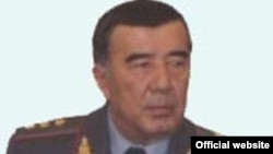 Бывший глава МВД Закир Алматов.