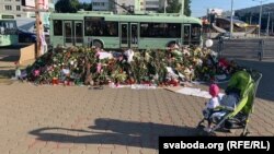 Народны мэмарыял на месцы гібелі Аляксандра Тарайкоўскага, архіўнае фота 