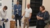 Radi se o 868 slučajeva koji se sastoje od nekoliko hiljada pojedinačnih predmeta odjeće i obuće.