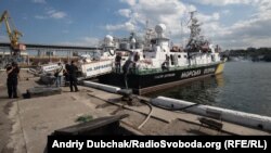 Кораблі Морської охорони ДПСУ в пункті постійного базування, у Воєнній гавані порту Одеса