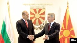 претседателите на Бугарија и на Македонија, Румен Радев и Ѓорге Иванов, Скопје, февруари 2018.