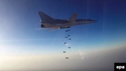 Rusiyanın Tupolev Tu-22M3 uzaqmənzilli təyyarəsi Suriyada bombardman əməliyyatı həyata keçirir