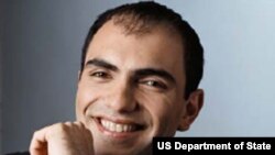 د امریکا د بهرنیو چارو په وزارت کې د افغانستان د مدیریت مرستیال مصطفی پوپل