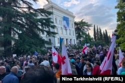 თბილისის სახელმწიფო უნივერსიტეტის ეზო