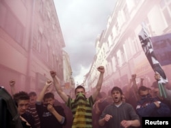 Are Bosnia's violent soccer fans being used by other political forces?