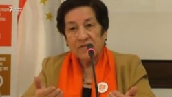 Бобосодиқова дар бораи "Андешаи миллӣ то замони истиқлол" суҳбат мекунад