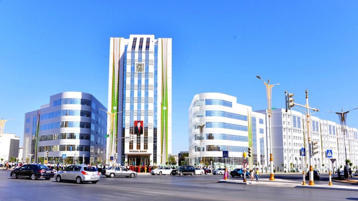 Banklar Dernelyar Kabir Bank Isgarleri Bikanun Kart Amallarynda Ayyplanyp Saklandy Banklar Dernelyar Kabir Bank Isgarleri Bikanun Kart Amallarynda Ayyplanyp Saklandy