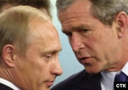 Президент Росії Путін і президент США Буш