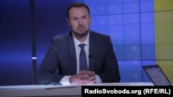 Раніше очільник МОН повідомляв, що близько тисячі українських шкіл зруйновані через бойові дії