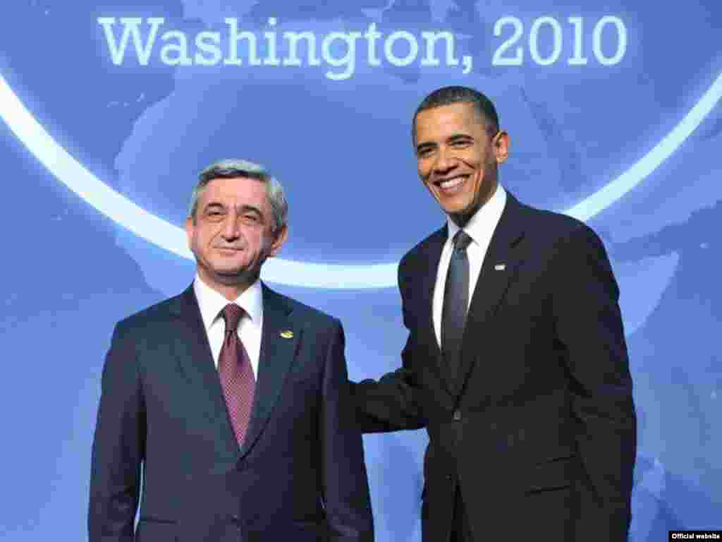 U.S. -- Presidents of the Republic of Armenia and the United States at the Nuclear Security Summit, 12Apr2010 - U.S. -- Presidents of the Republic of Armenia and the United States at the Nuclear Security Summit, 12Apr2010