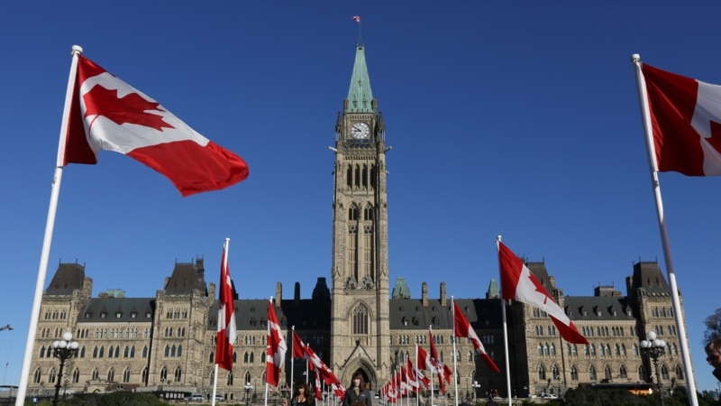 Канада: Шинжаңдан 10 миң уйгурду кабыл алуу резолюциясы колдоо тапты