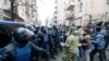 В Киеве полиция применила газ против сторонников Саакашвили