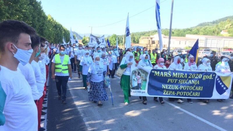 U Potočare stigli učesnici 'Marša mira'