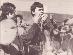 "Эрк" оппозициялық партиясының жетекшісі Мұхаммад Салих"Эрк" оппозициялық партиясының жетекшісі Мұхаммед Салих митингіде сөйлеп тұр. Ташкент, 1 қыркүйек 1992 жыл.
