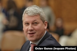 Cătălin Predoiu arată în declarația sa de avere că are ceasuri estimate la 20.000 de euro.