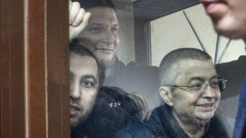 Девять фигурантов второго симферопольского «дела Хизб ут-Тахрир» оставили в СИЗО