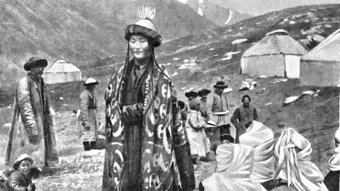 Секс ұлы анасын көріп, қарсылық көрсете алмады Араб киски