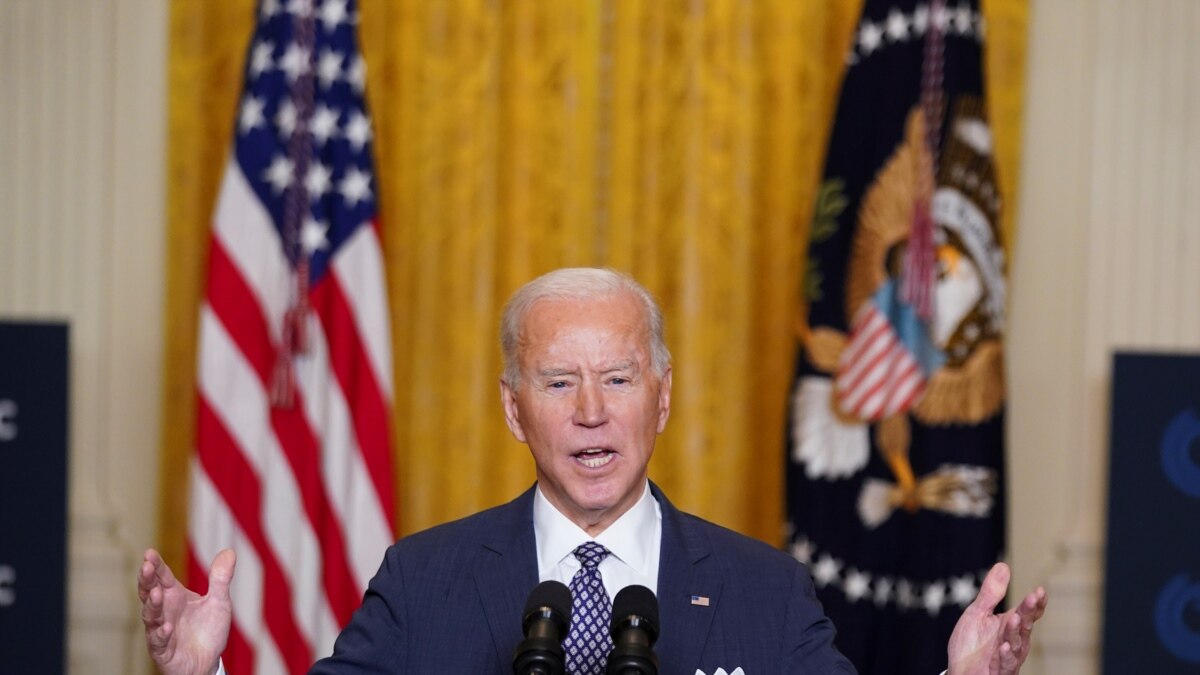 bayden-otmenil-ukaz-trampa-o-prekraschenii-immigracionnyh-viz Байден отменил указ Трампа о прекращении иммиграционных виз