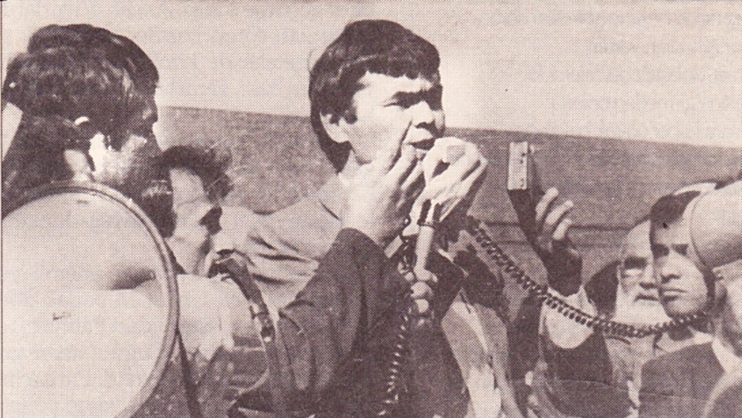 Erkak va transvestit qizni sikishadi Sperma bilan onlayn trans porno