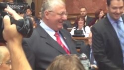 Nationalist Seselj Returns To Serbian Parliament