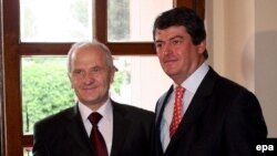 Presidentët e Shqipërisë dhe ai i Kosovës, Bamir Topi dhe Fatmir Sejdiu 