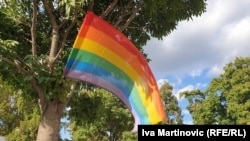 Флаг ЛГБТ-движения (иллюстративное фото)