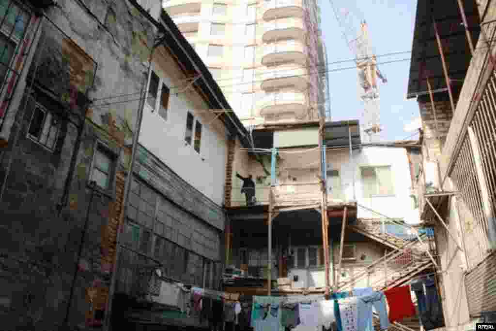 Sökülüb-tikilən Bakı #27