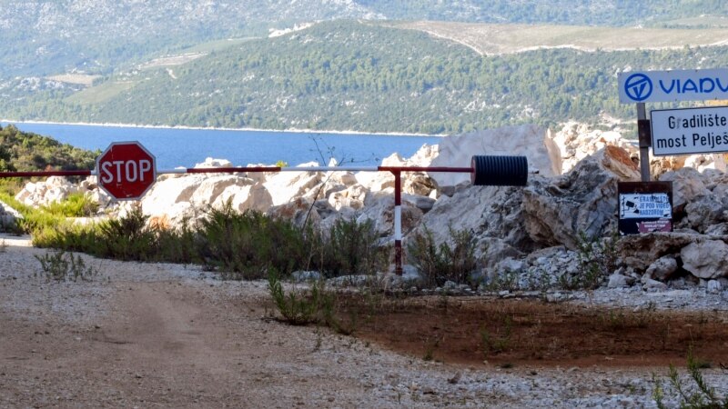 Zvizdić zatražio da Hrvatska zaustavi gradnju Pelješkog mosta