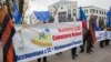 Молдова: Батыш менен Чыгышка кетчү жолдун тоомунда