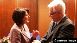 Presidentja e Kosovës, Atifete Jahjaga dhe homologu i saj kroat, Ivo Josipoviq