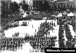 Парад Червоної армії у Тбілісі 25 лютого 1921 року