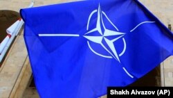 NATO zastava