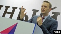 Ресейлік блогер Алексей Навальный. Мәскеу, 15 желтоқсан 2012 жыл.
